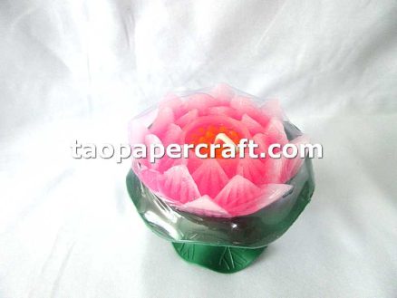 Lotus Shape Small Candles Box of 6 with Green Color Stand 蓮花形狀小蠟燭帶綠色支架 6 支