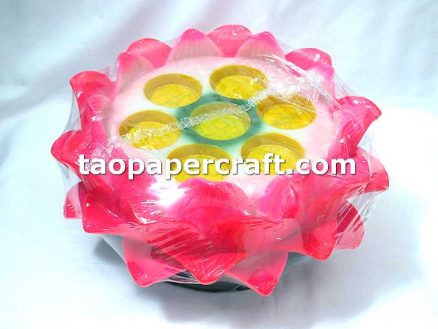Lotus Shaped Candle Holder For 7 Round Candle